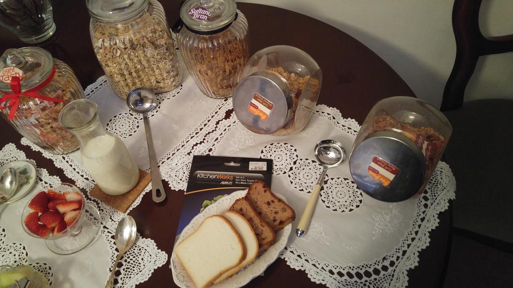 The Graces Beechworth Bed & Breakfast Екстериор снимка
