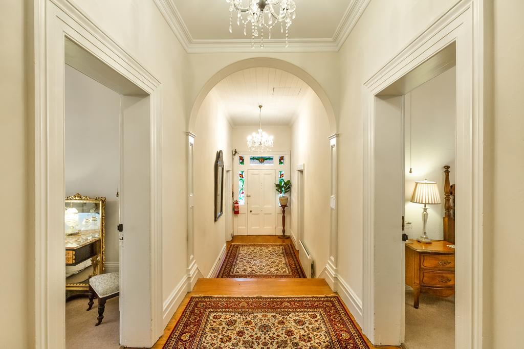The Graces Beechworth Bed & Breakfast Екстериор снимка